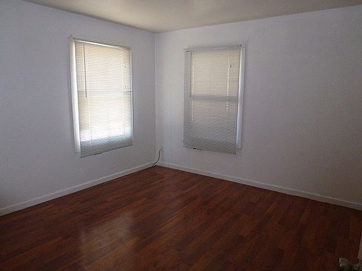 3rd image of 120A W 3rd St