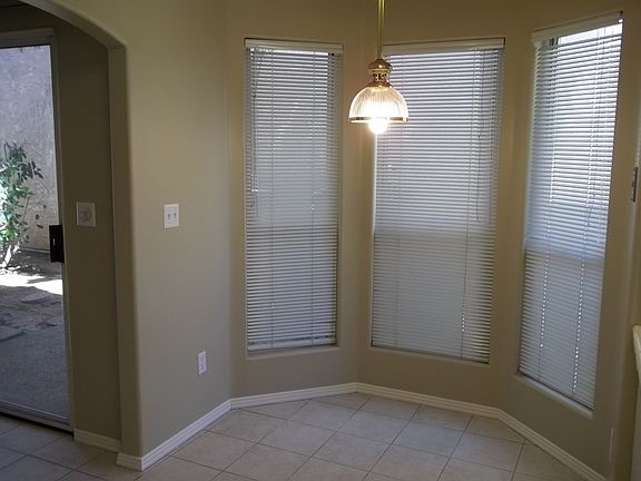 3rd image of 388 E Braddock Dr