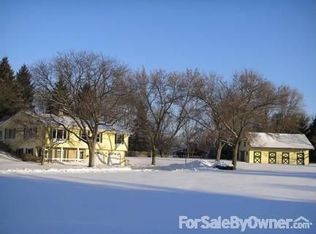 3N081 Morningside Ave, West Chicago, IL 60185