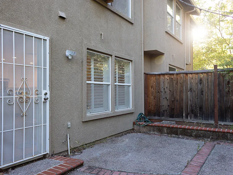 20142 Summercrest Dr — Photo 28