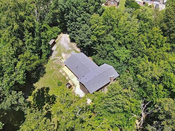 2nd image of 13 Everett Drive
