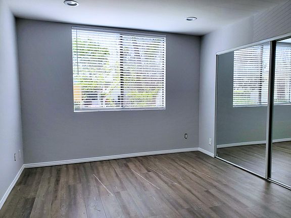 5th image of 10815 Hesby St Floor 1