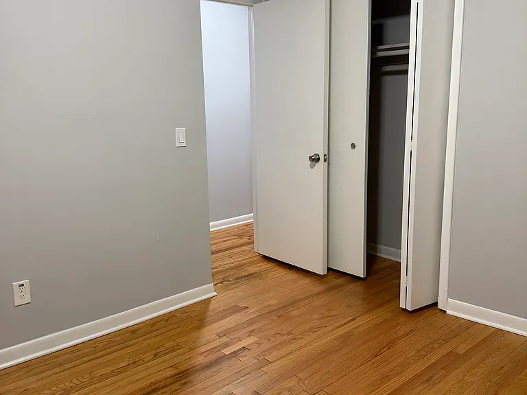 315 Kansas Ave — Photo 10