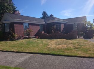 3600 W Viewmont Way W, Seattle, WA 98199