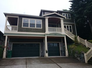 1817 N 52nd St, Seattle, WA 98103