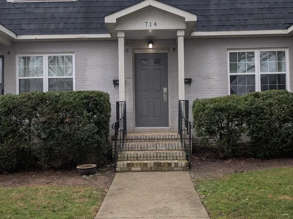 716 Crown Ct APT B, Raleigh, NC 27608