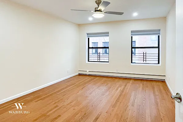 Rented by Warburg | media 7