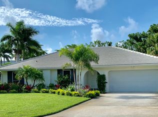 777 Fountainhead Ln, Naples, FL 34103
