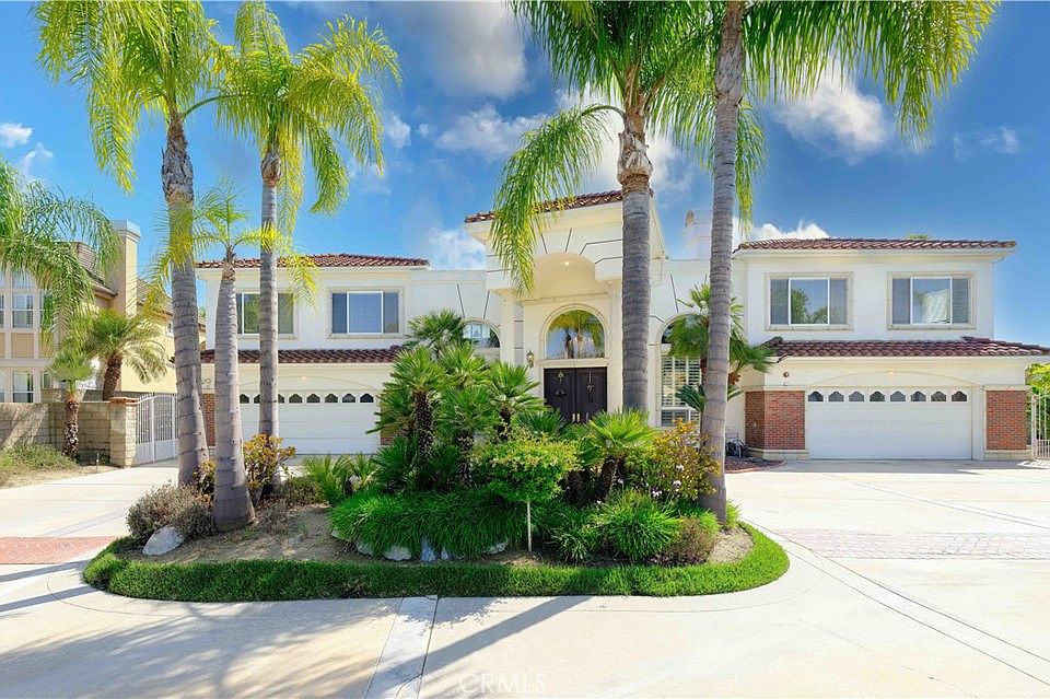 1st image of 2587 Viewridge Dr