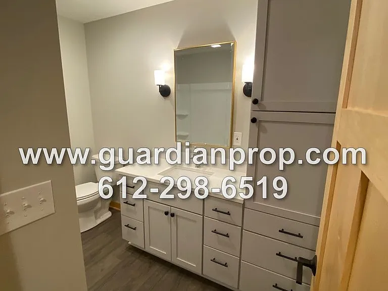 1560 Portland Avenue — Photo 7