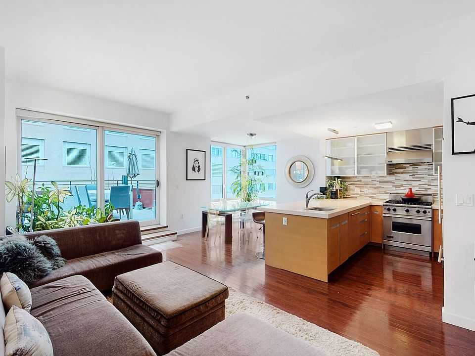 1st image of 462 W 58th St APT 9E