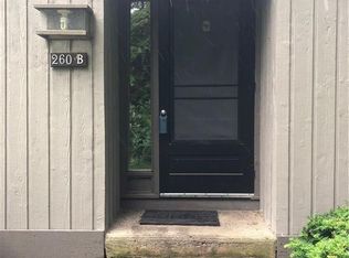 260 Heritage Vlg #B, Southbury, CT 06488