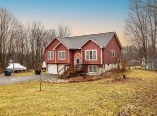 44 Upper Meadow Rd, Fairfax, VT 05454