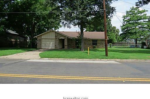 1st image of 206 W Brenken St