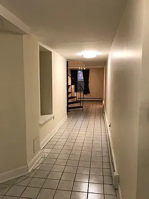 Rented by Owner | media 12