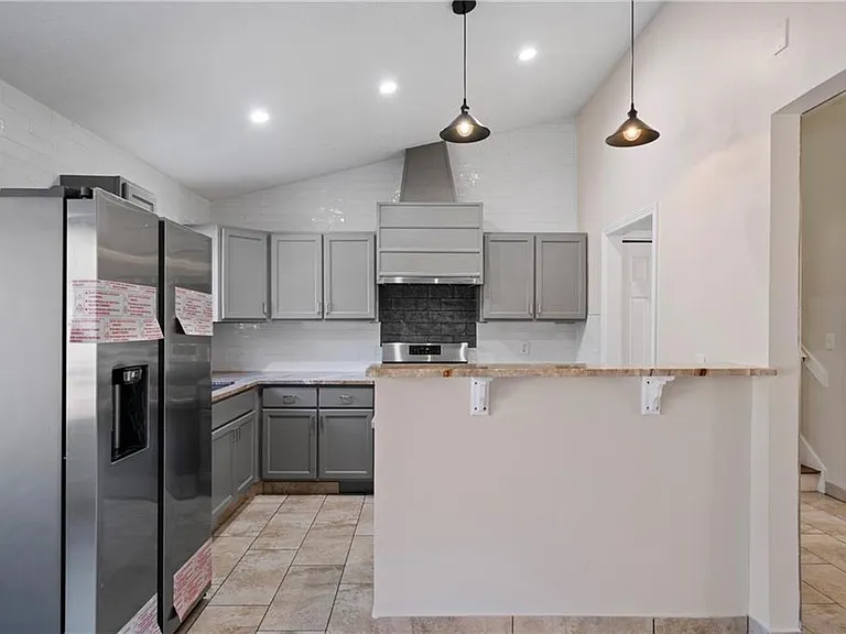 3323 Old Oaks Rd — Photo 8