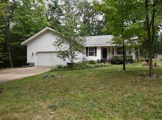 3222 Rasmus Dr, Grayling, MI 49738