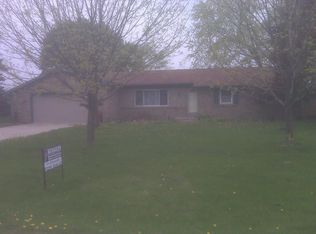 3521 Cardinal Ln, Fort Wayne, IN 46815