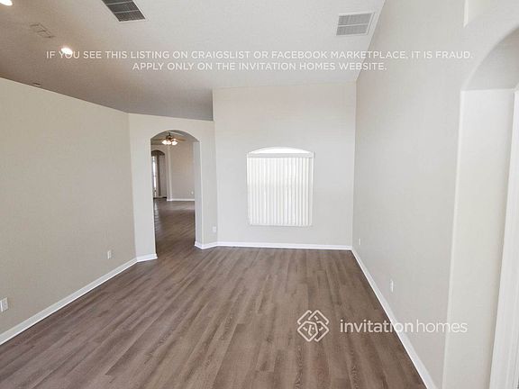 3rd image of 15719 Heron Hill St