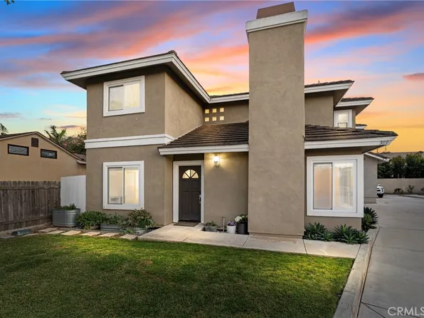 389 Ralcam Pl, Costa Mesa, CA 92627