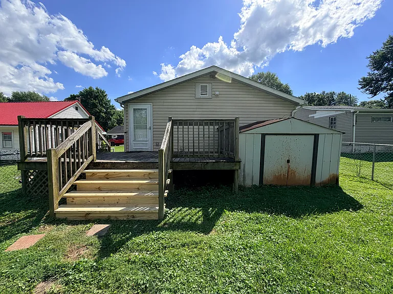 241 Kahl Ct — Photo 19