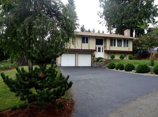 7225 Rhododendron Pl NW, Bremerton, WA 98311