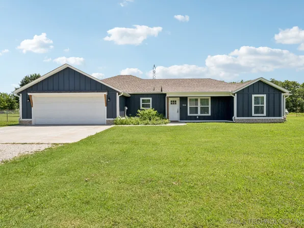 104 Lakeside Ave, Chouteau, OK 74337
