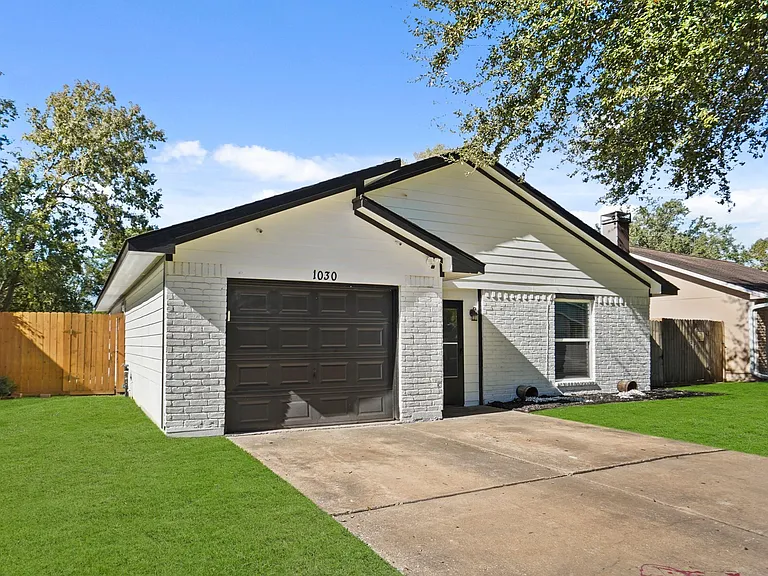 1030 Grand Junction Dr — Photo 18