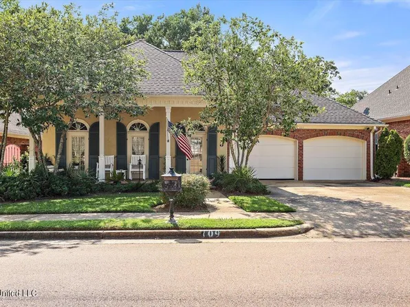 109 Autumn Hill Dr, Jackson, MS 39211