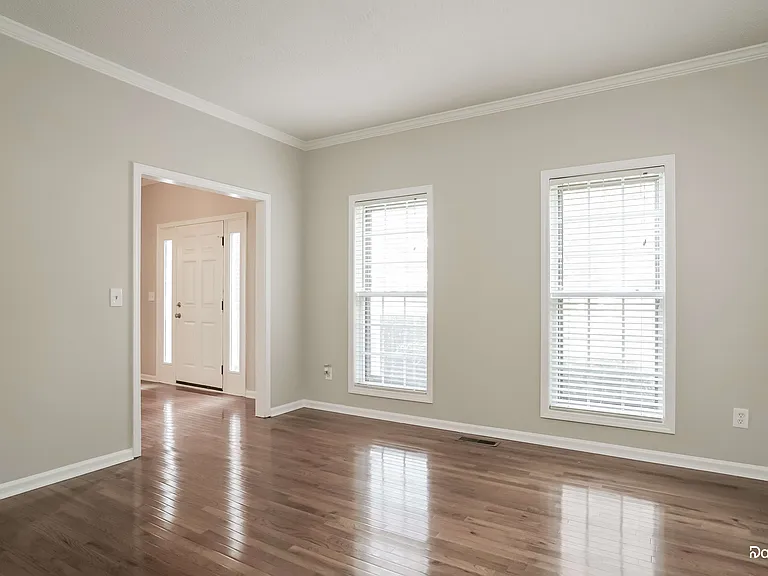 3320 Dairy Point Dr — Photo 6