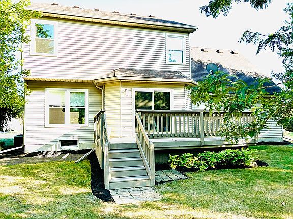 5th image of 1464 Indian Creek Dr