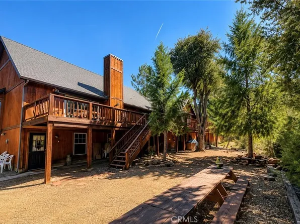 2205 Freeman Dr, Pine Mountain Club, CA 93222