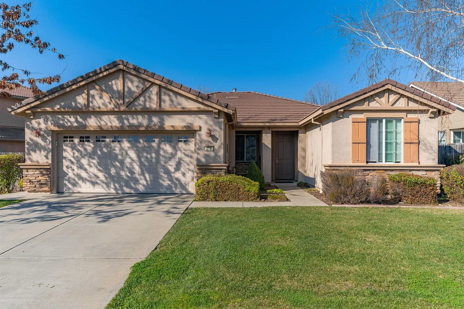272 Gold King Dr photo 1