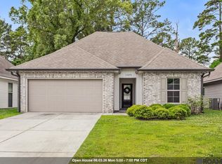 13870 Colt Dr, Denham Springs, LA 70726