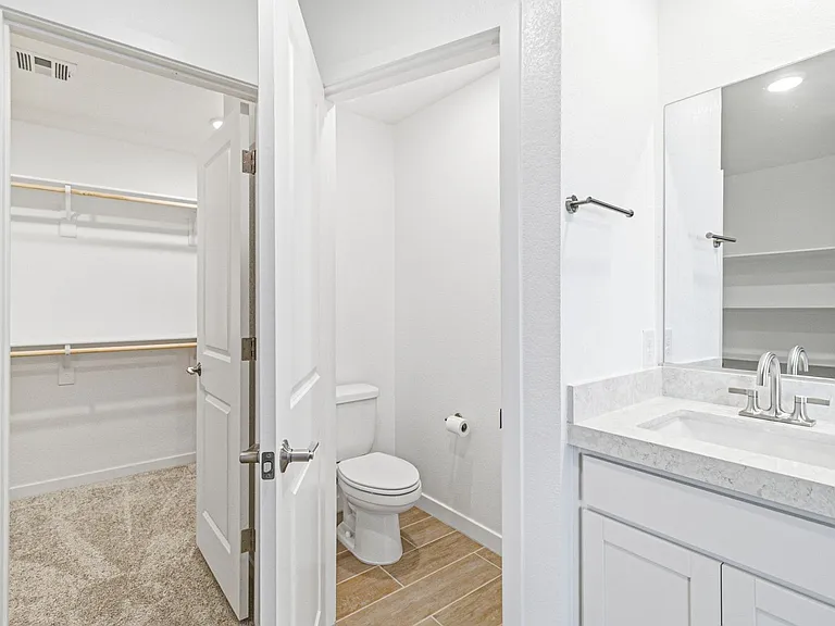 9915 Ruby Dome Ave — Photo 24
