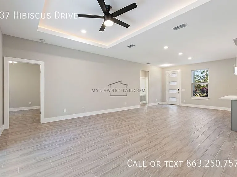 337 Hibiscus Dr — Photo 12