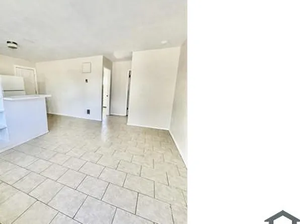 5743 11th St, Zephyrhills, FL 33542