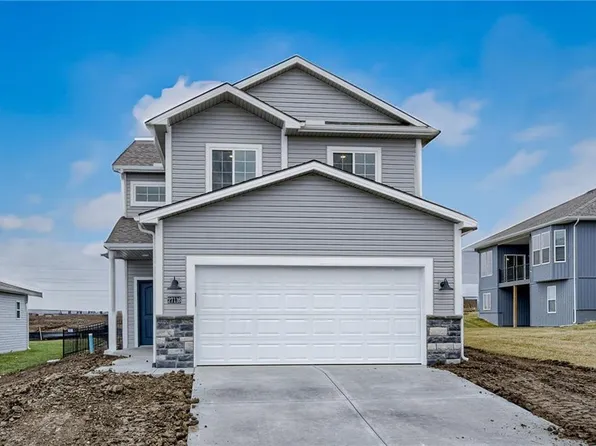 27104 E Sycamore St, Lees Summit, MO 64086