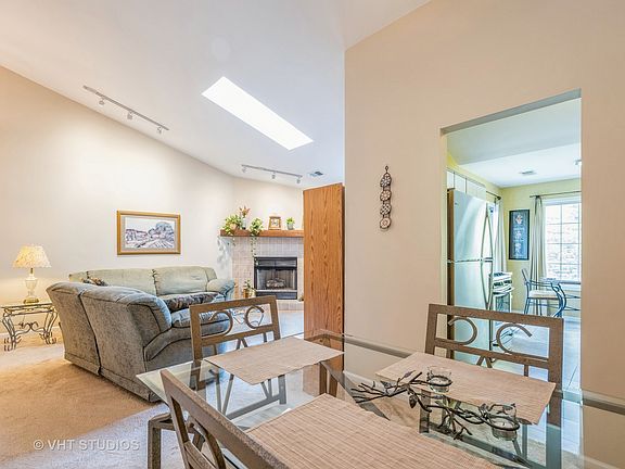 2nd image of 1357 E Evergreen Dr Unit 4