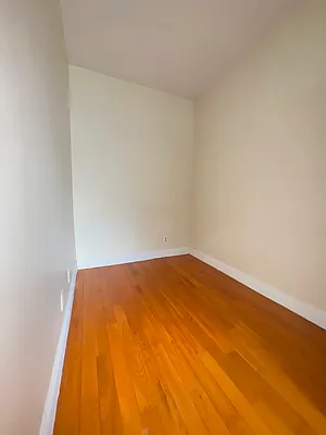 Rented by Smart City Real Estate LLC | media 3