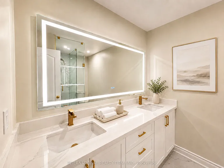 32 Bel Canto Cres — Photo 9