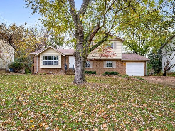 5148 Roxborough Dr, Hermitage, TN 37076