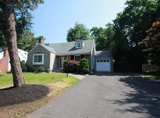 124 Lee Pl, South Plainfield, NJ 07080