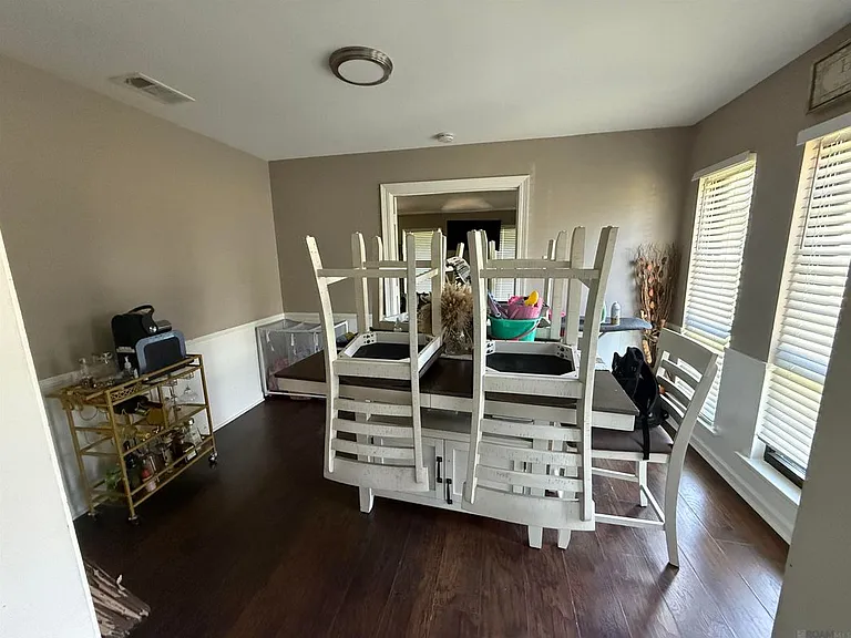 11418 Saint George Dr — Photo 4