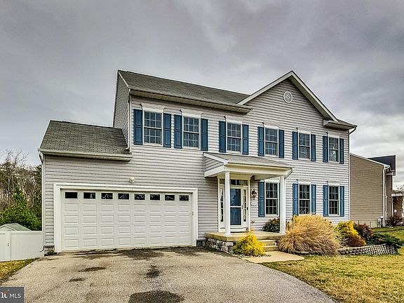 2nd image of 20956 Branchwood Ct