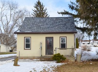 322 S Linn St, Roland, IA 50236