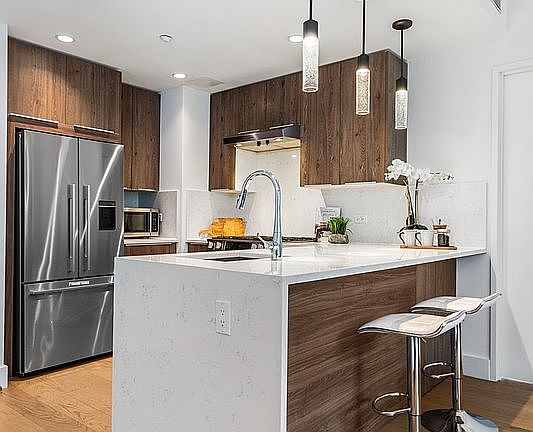 5th image of 4620 11th St APT 5A