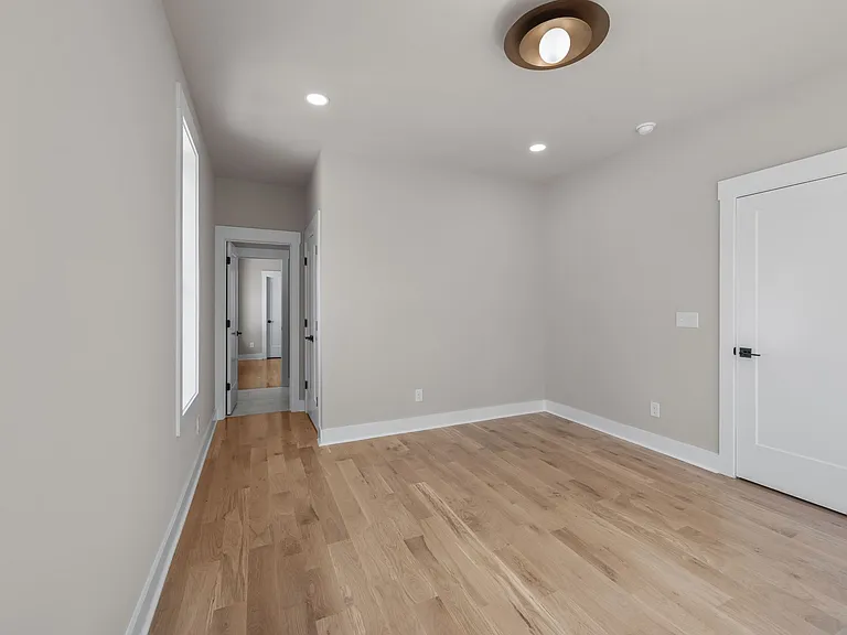 2527 W Heiman St #2527 — Photo 17