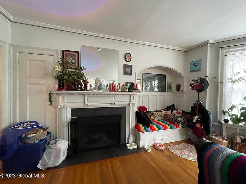 3rd image of 383 State Street