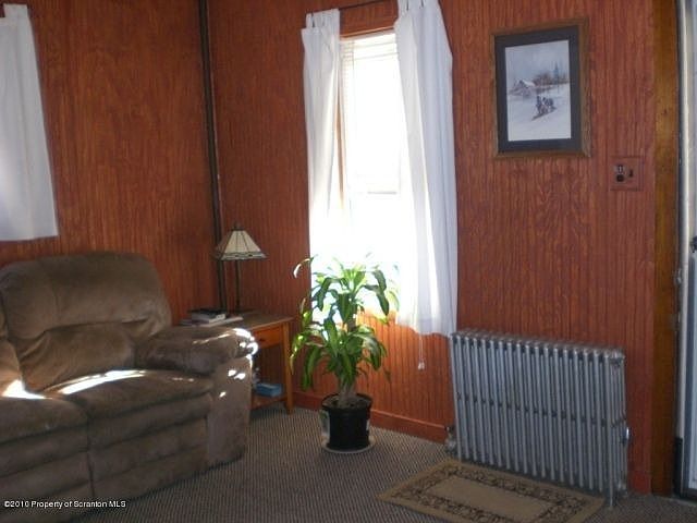 2nd image of 728 Morse Ave